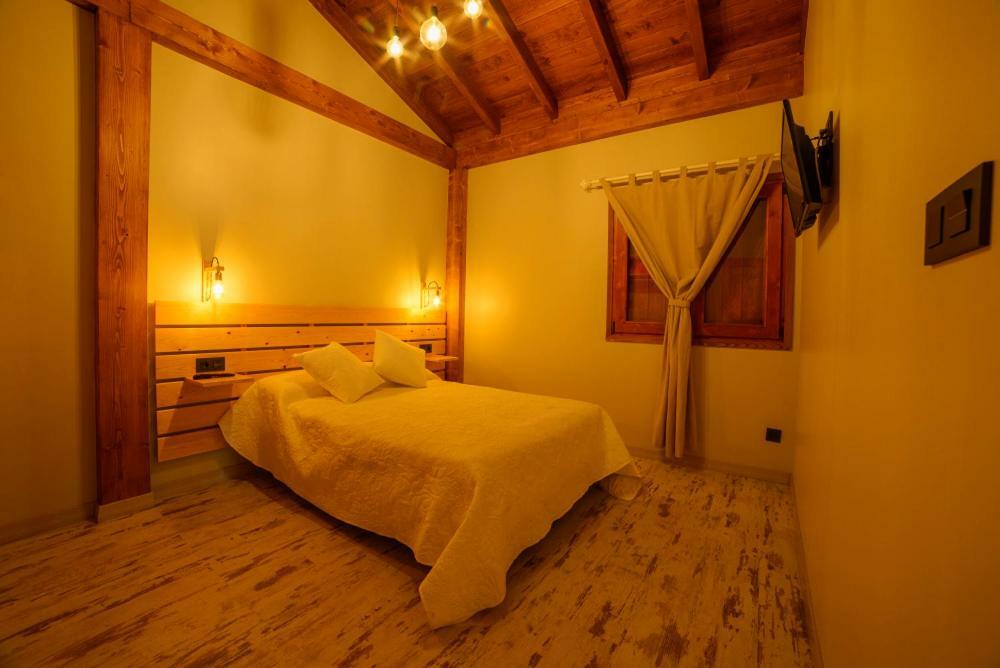 Rincon De Sira Guest House Cee Exterior photo